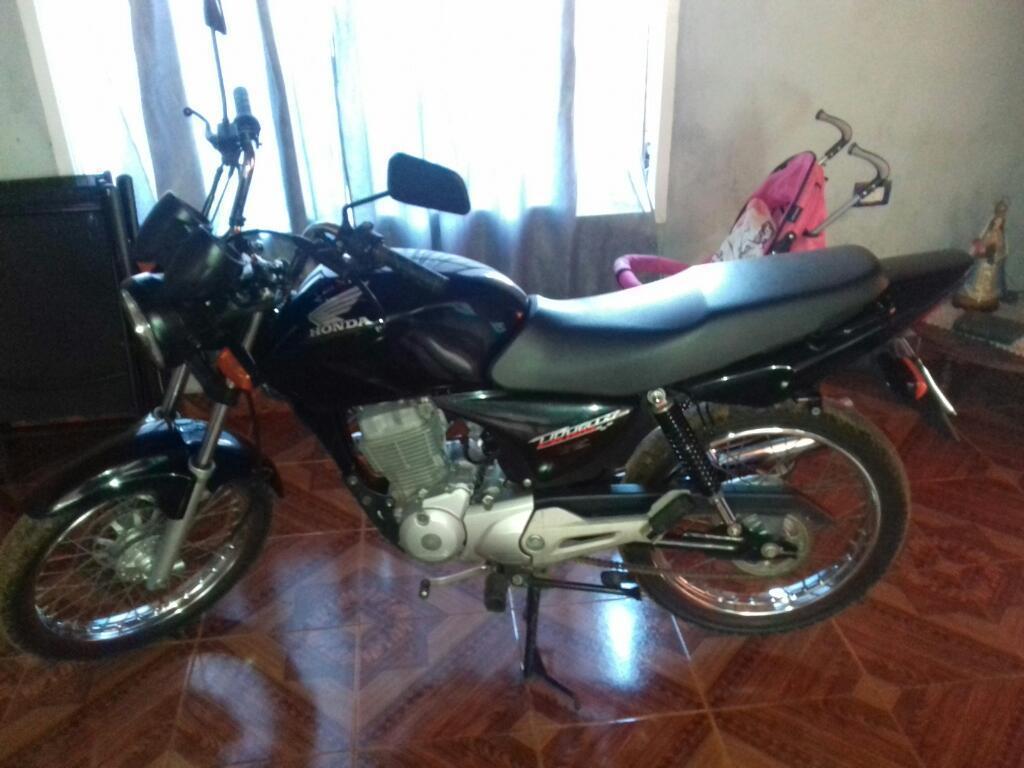 Vendo Honda Titan 2015