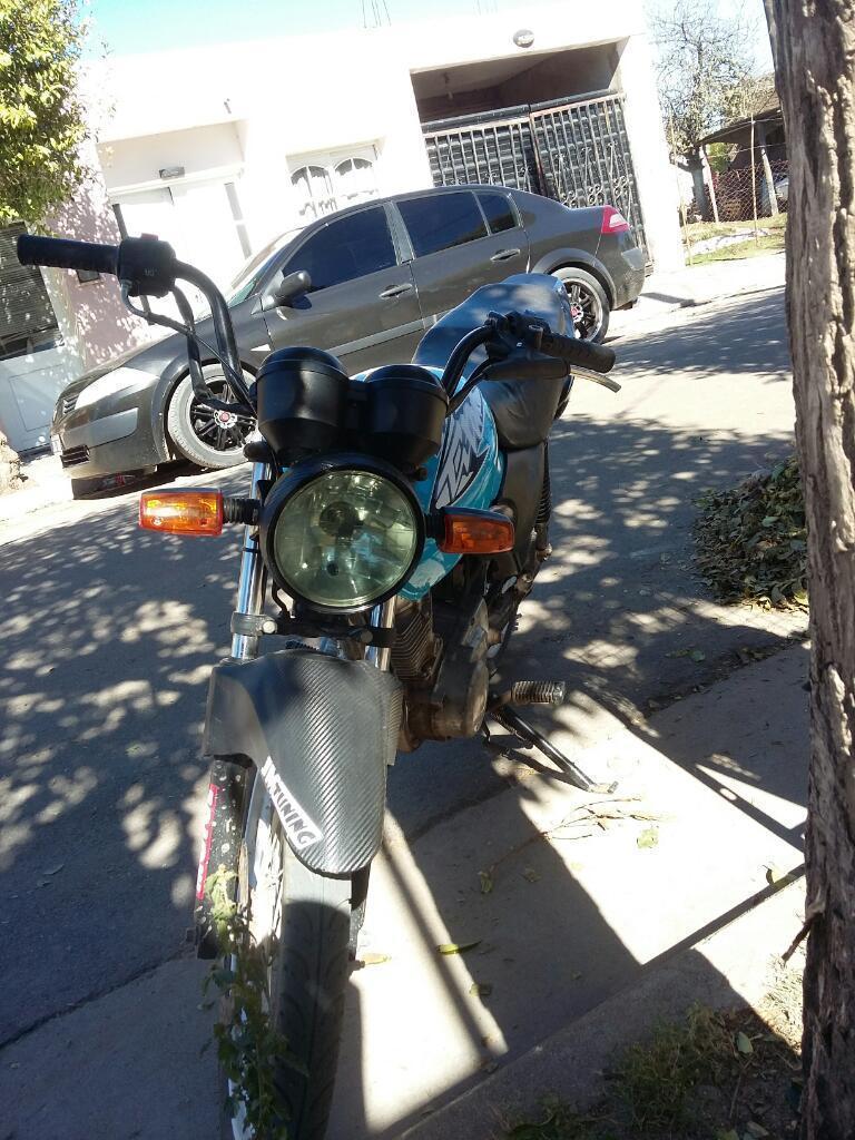 Vendo Titan 125