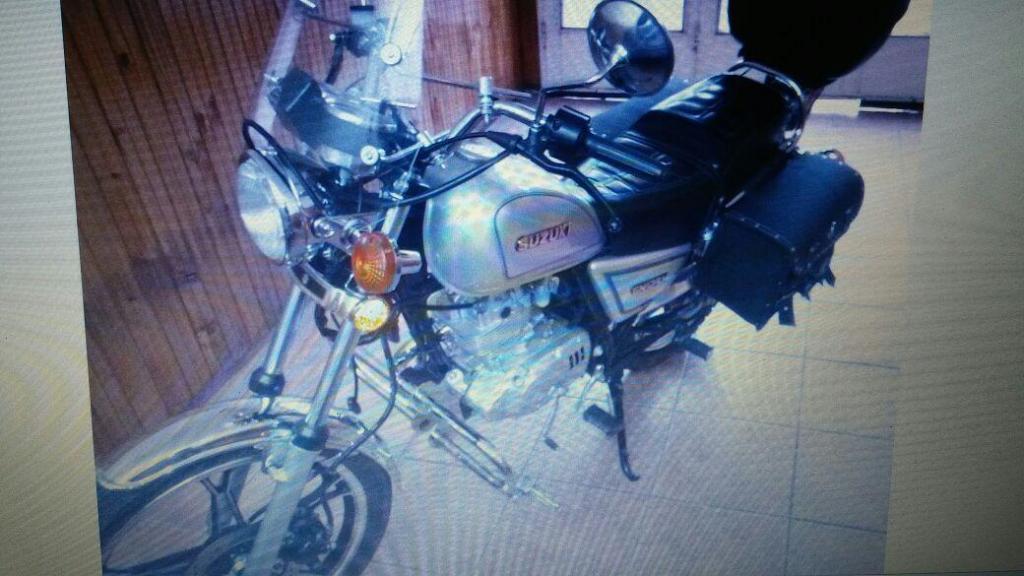 VENDO SUZUKI GN125H