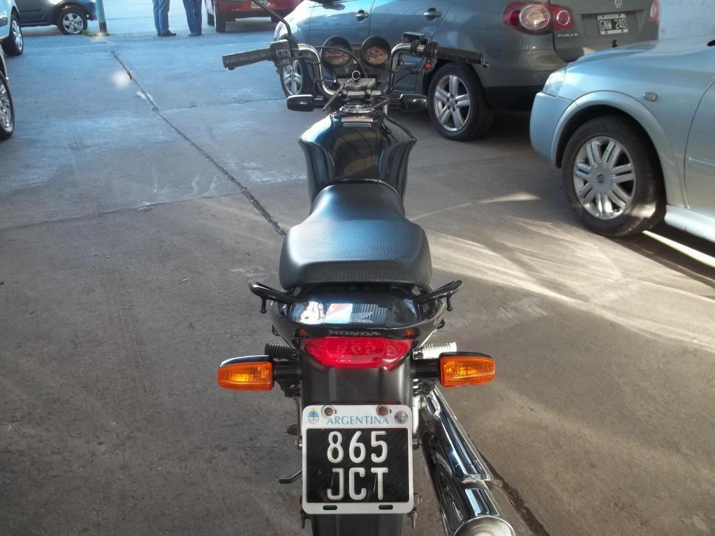 TITAN 150 2013 COMO NUEVA, SOLO 10.000KM REALES