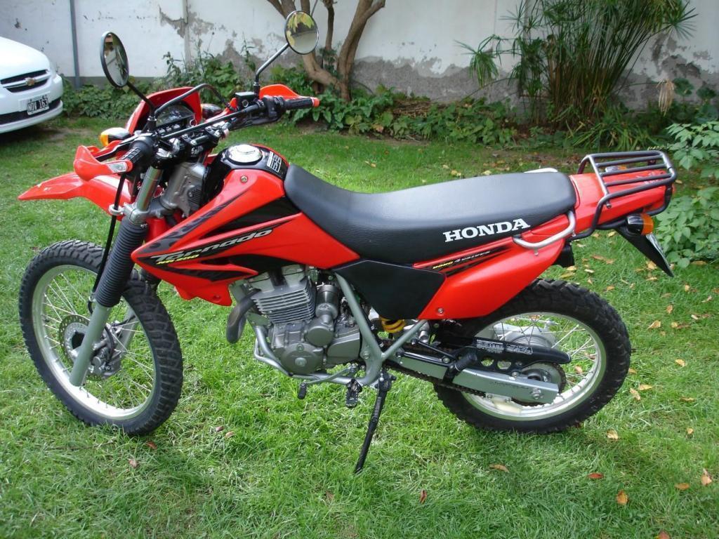 Honda Tornado 2013 titular impecable