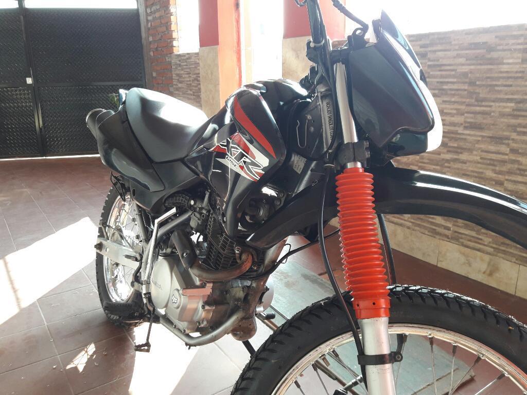 Vendo Hermosa Xr 125 Modelo 2013