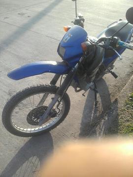Vendo Moto