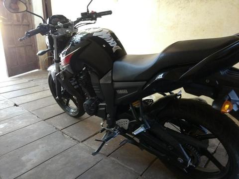 Yamaha Fz16