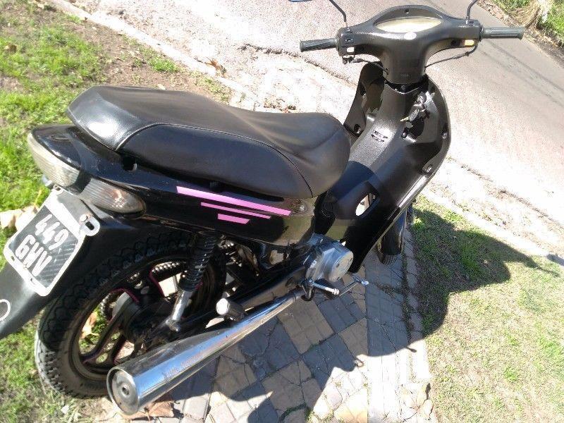 motomel c110 muy buen estado año 2011