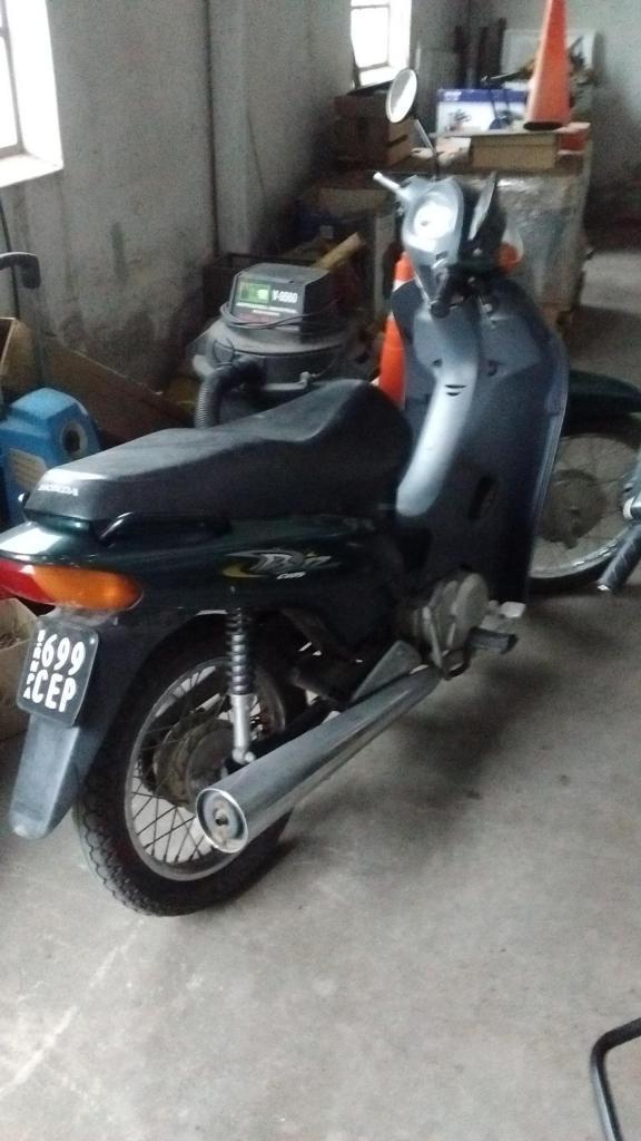 Vendo/ no permuto moto Honda Biz C 105