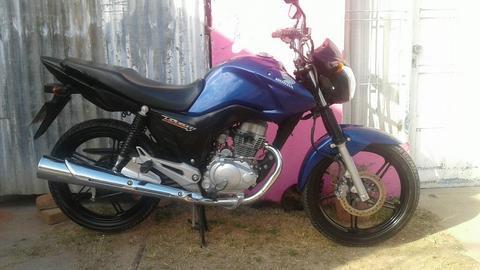 Vendo Moto Titan New 150 8.600km 2016