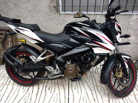 Bajaj Rouser 200ns 2014