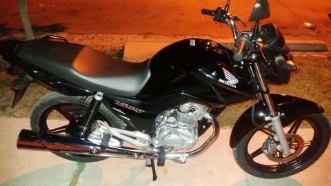 Vendo O Permuto por Auto