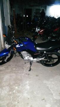 Vendo Moto en Buen Estado Honda Titan150