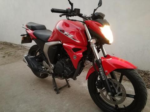 Vendo O Permuto Yamaha Fz Fi S 2016