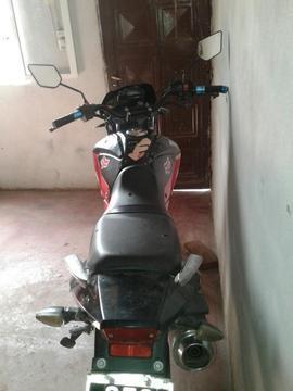 Vendo Moto