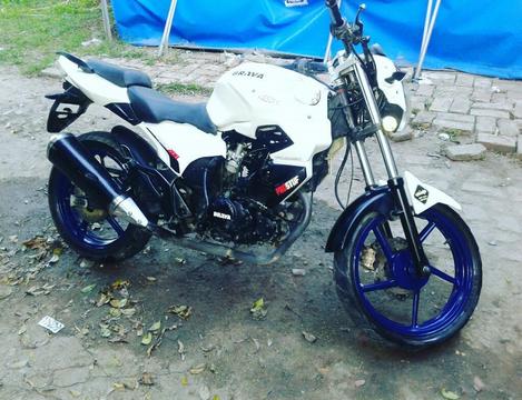 Brava Aquila 200 2014 con 17000 Km