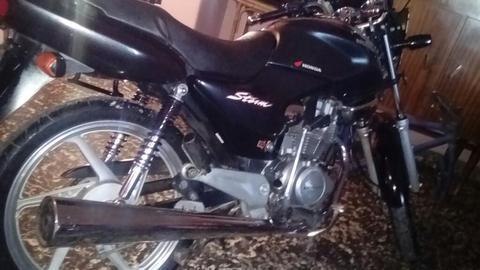 Vendo Honda Stron 125