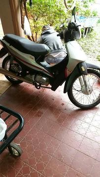 Vendo Moto Zb 2013