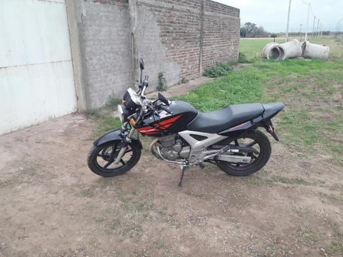 Vendo Twistter 250cc 2011 Exelente