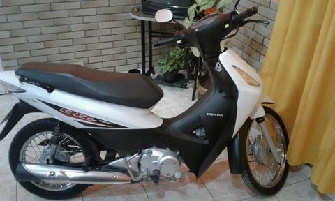 Vendo Honda Biz Mod,2016 9000km $29,000