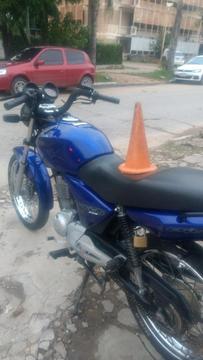 Vendo Titan 2013 Todos Los Papeles