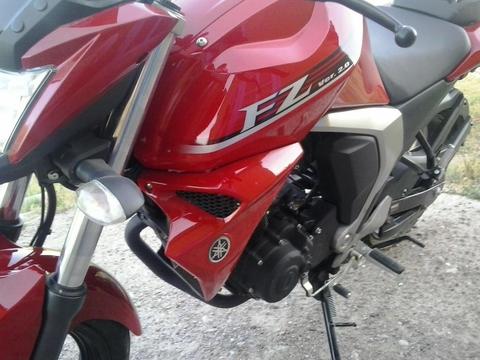 UNICO DUEÑO IGUAL A OKM VENDO YAMAHA FZ F12.0 INYECCION TITULAR