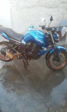 Moto Fz 16 2012