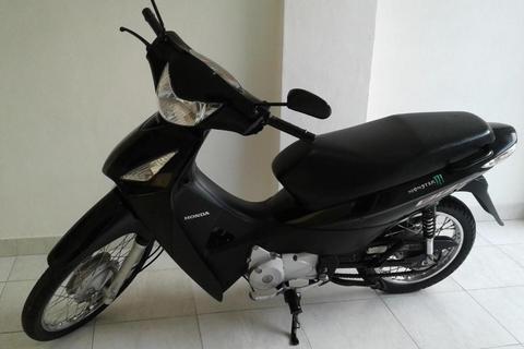 Vendo Honda Biz 2014 Titular.. IMPECABLE