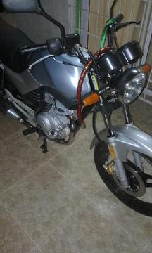 Vendo Yamaha Ybr Full Modelo 2010