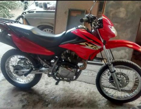 Honda Xr 125 con Alarma