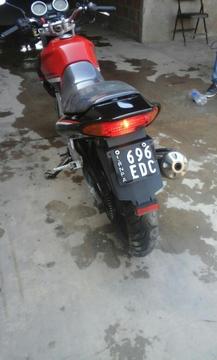 Vendo Moto Ybr 250