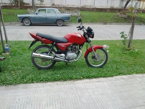 Vendo Cg Titan 150 Modelo 2011