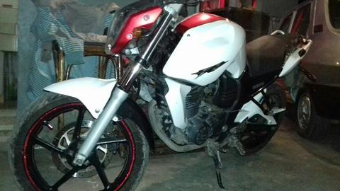 Yamaha Fz16 Modelo 2013 Solo 22 Mil.km