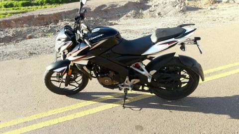 Vendo Rouser Ns 200