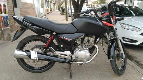 Vendo Cg Titan 150 Modelo 2011
