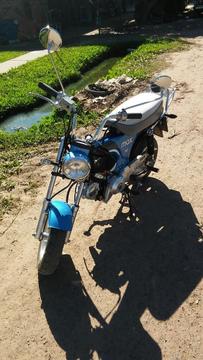 Vendo O Permuto. por Honda O Yamaha. Pon