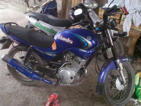 Vendo Yamaha Buen Estado Tods Ls Papeles