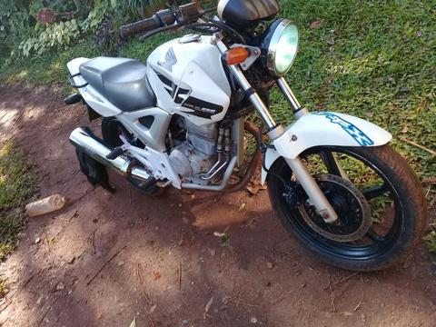 Vendo O Permuto X Auto O Titan Cg Y Dife