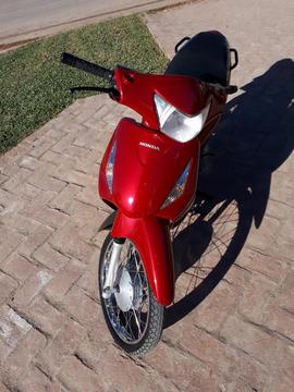 Vendo Honda Biz 125 Modelo 2015