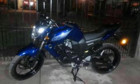 Vendo Yamaha Fz