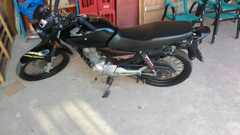 Vendo Cg Titan