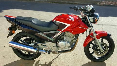 Imperdible Honda Twister 250