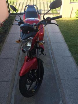 vendo fz 16 2013 impecable!!