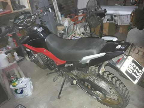 Motomel 250 Skua