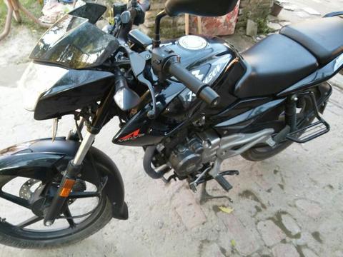 Vendo Bajaj Rouser 135