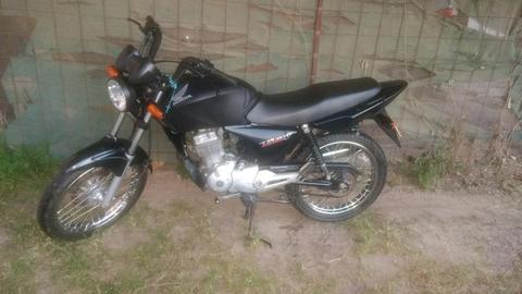 Vendo Cg Titan 2014