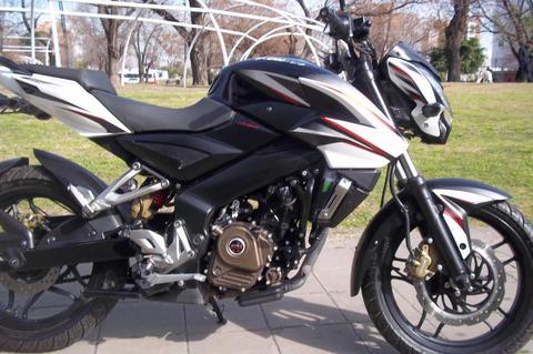 vendo rouser ns 200 igual que 0km