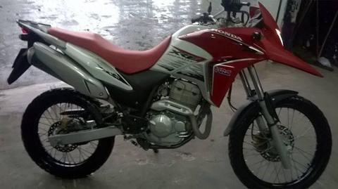 HONDA 300 XRE RALLY MODELO 2015