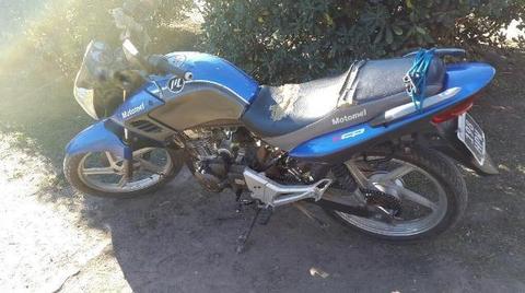 Motomel Tcp200 Y iPhone 5S