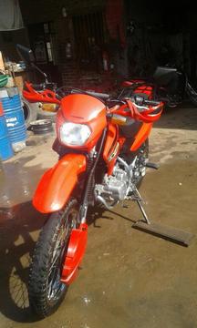 Vendo Xr 125 Año 2012