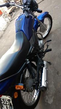 Vendo. Honda Cb1 Modelo 2013. 24.000km