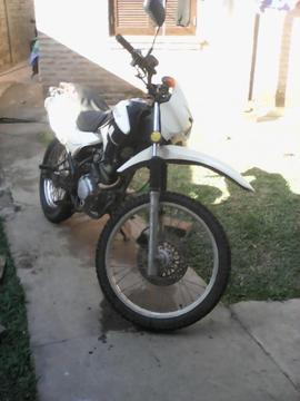 Vendo O Permut Motomel Skua 150