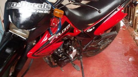 Vendo Urjente Moto Mel Cros 250